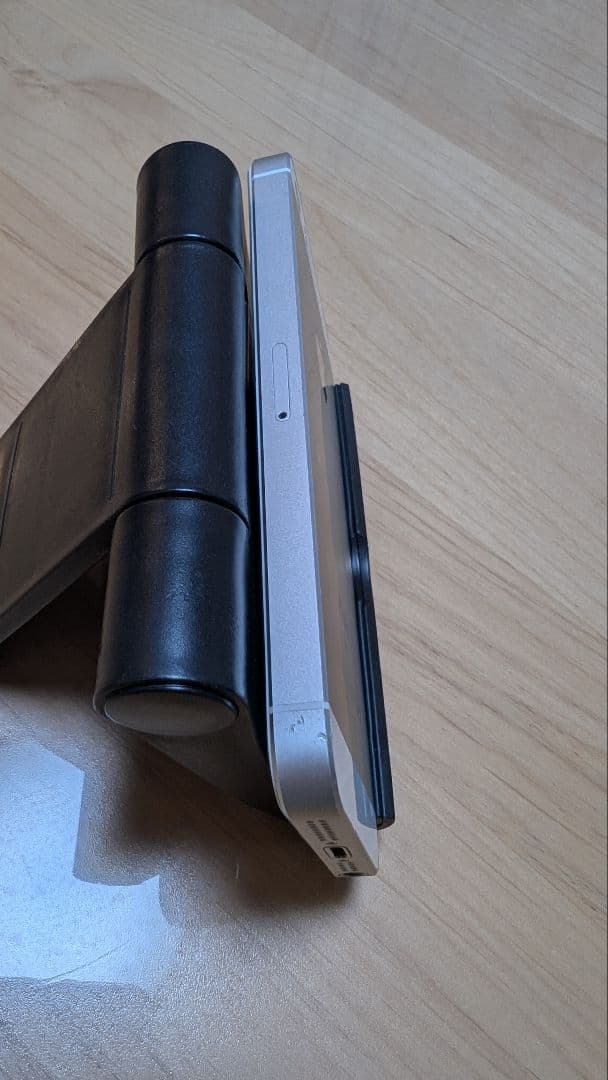 Apple iPhone SE 16GB(第一世代)