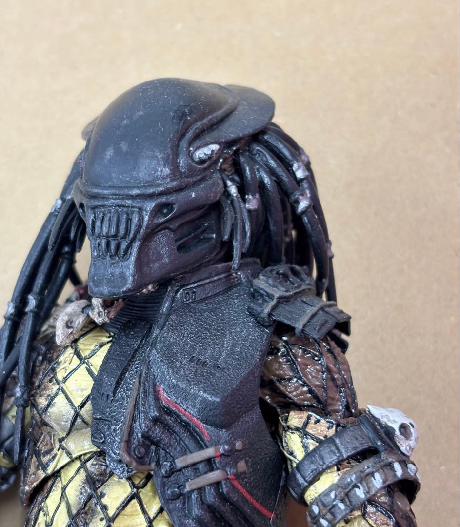 NECA ネカ　サーペントハンター　プレデター