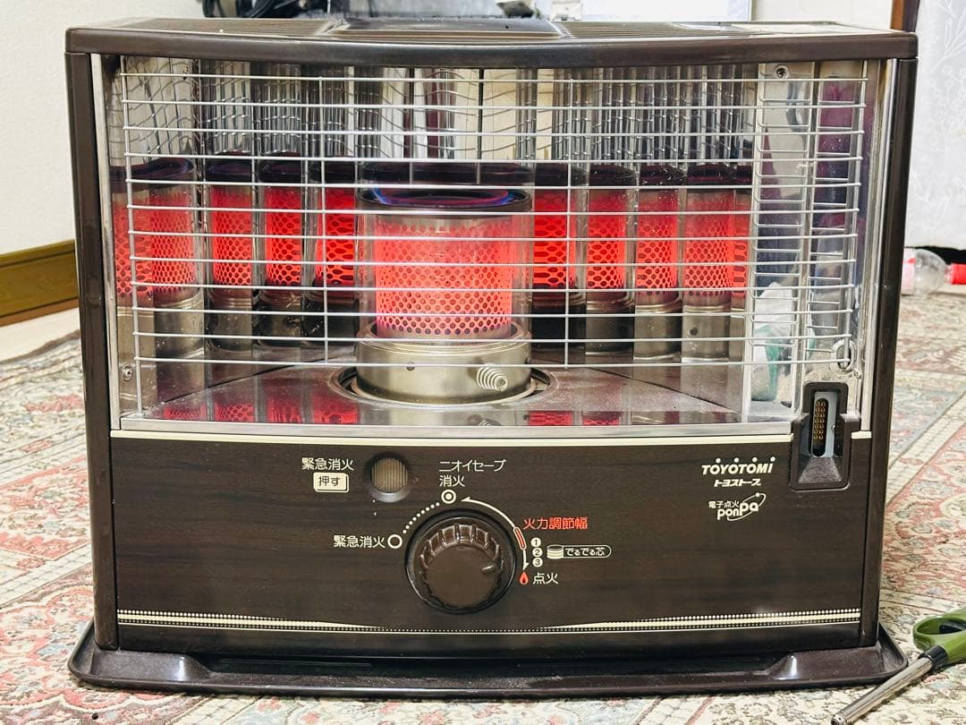 TOYOTOMI RS-W29Fトヨストーブ 電子点火 木目調