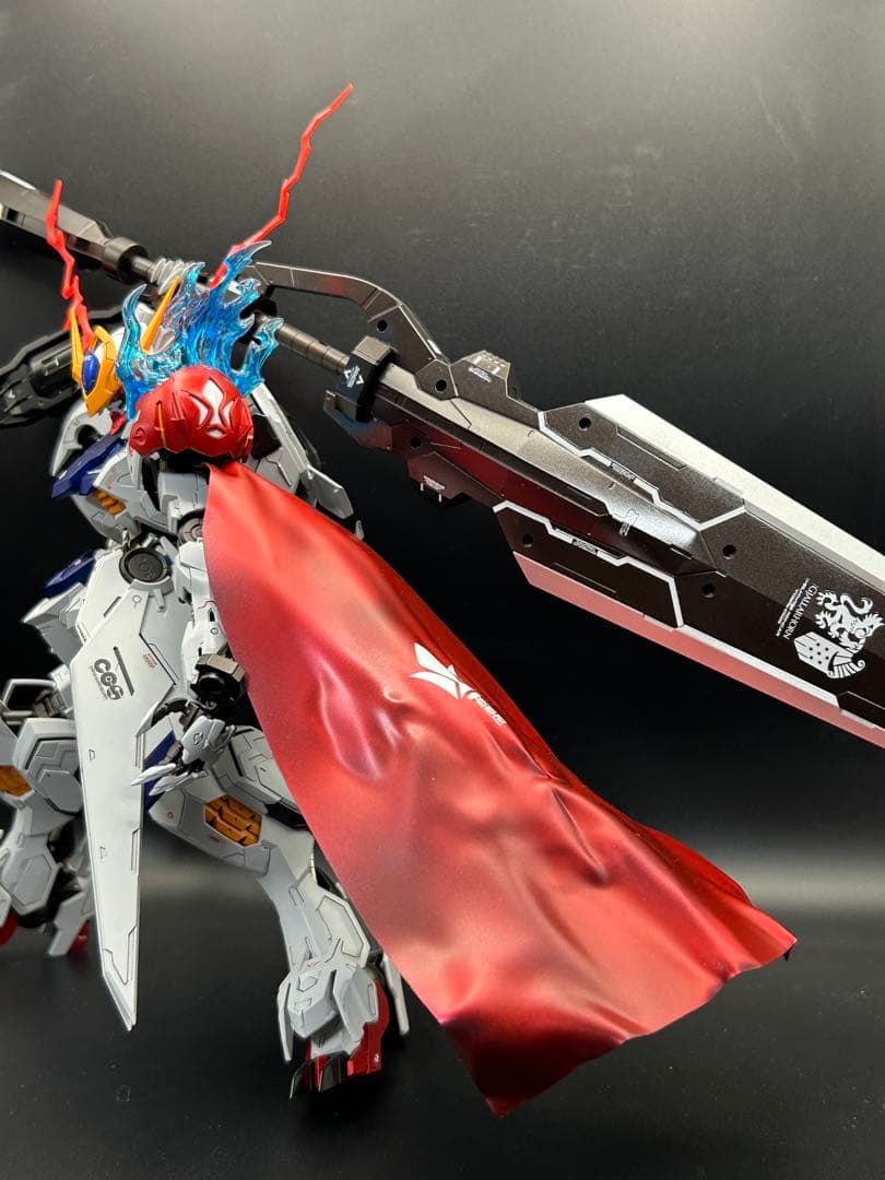 MG ガンダムバルバトスルプス　全塗装済み完成品マント鉄血のオルフェンズ