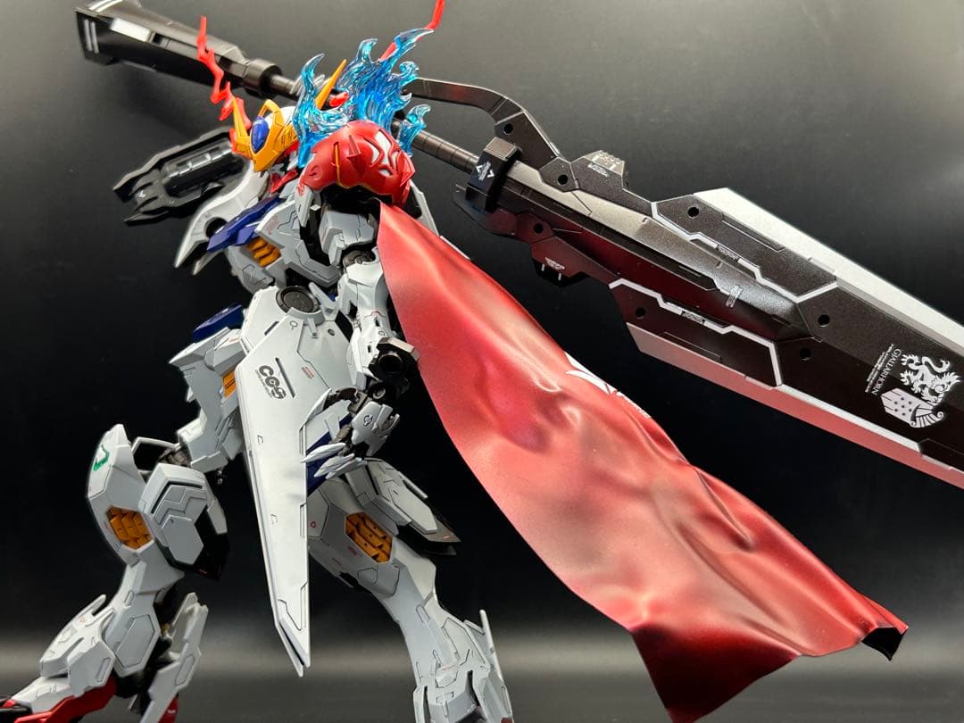 MG ガンダムバルバトスルプス　全塗装済み完成品マント鉄血のオルフェンズ