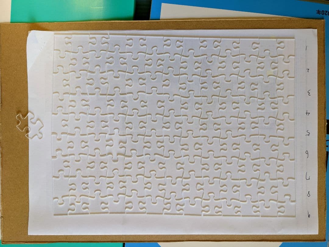 ガラスのジグソーパズル 117ピース 29.5cm✕23cm アクリルフレーム付