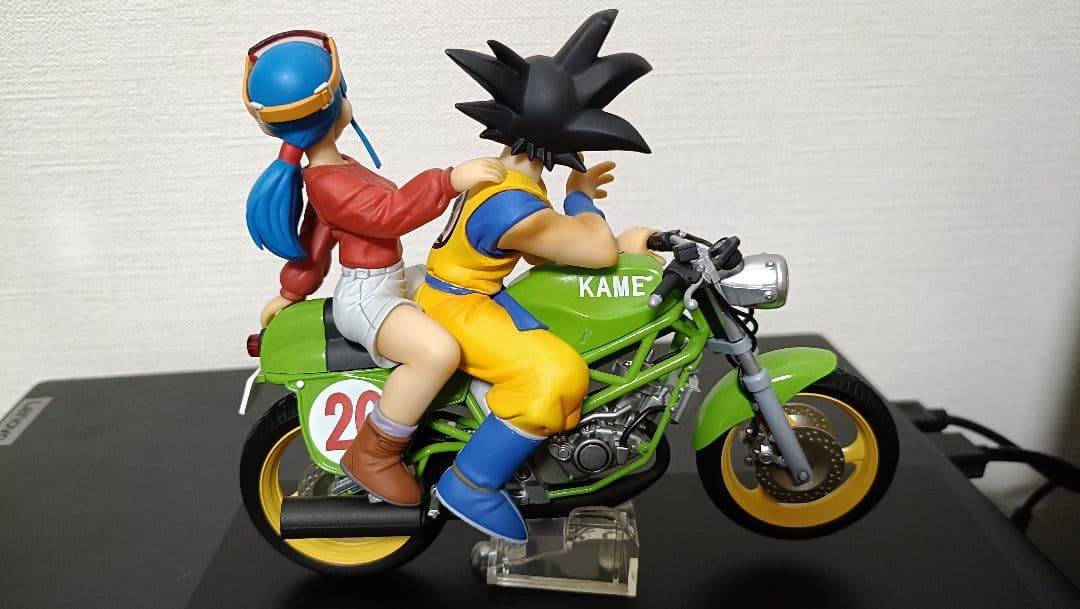 DRAGON BALL デスクトップリアルマッコイ 05 孫悟空＆チチ