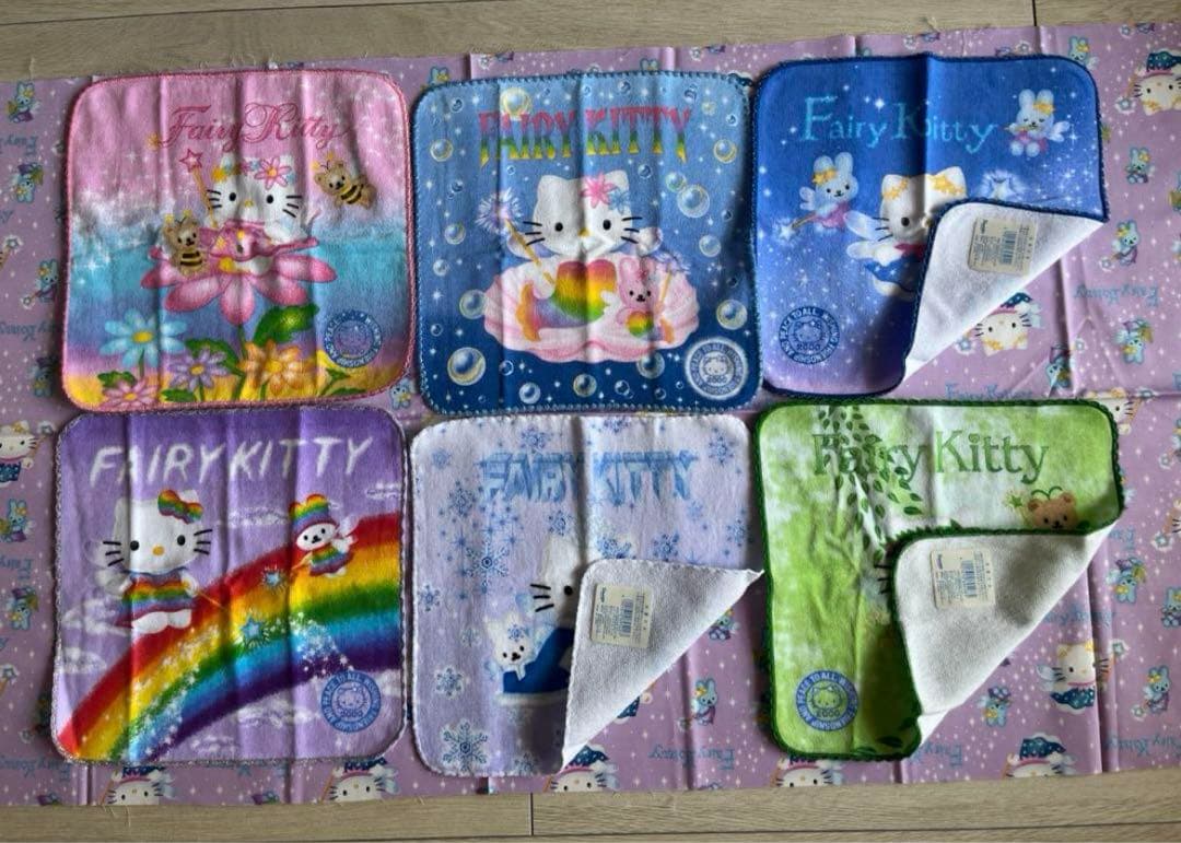 ハローキティハンカチ／タオル 22枚