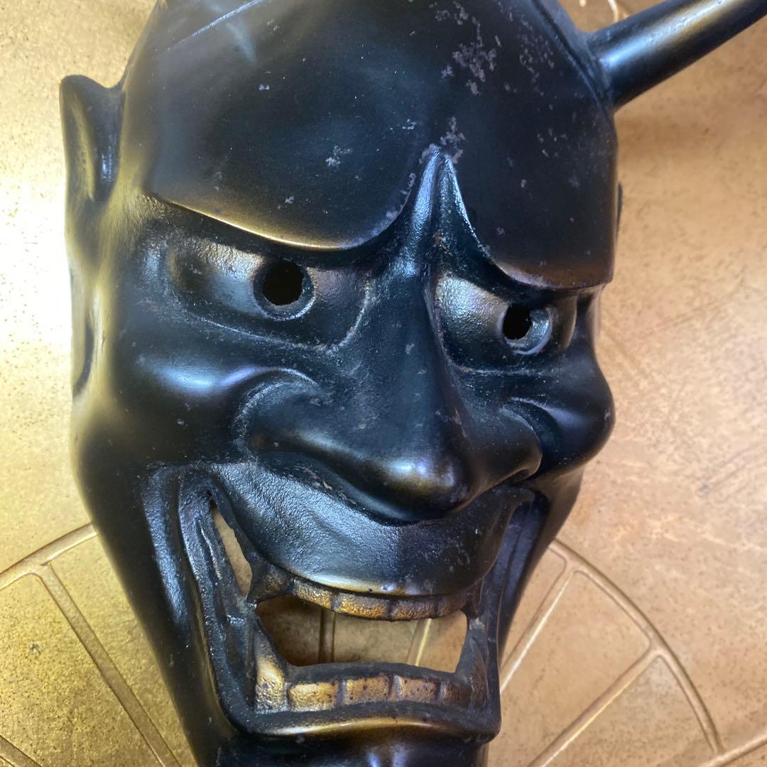 鉄製般若面【扇子額付】