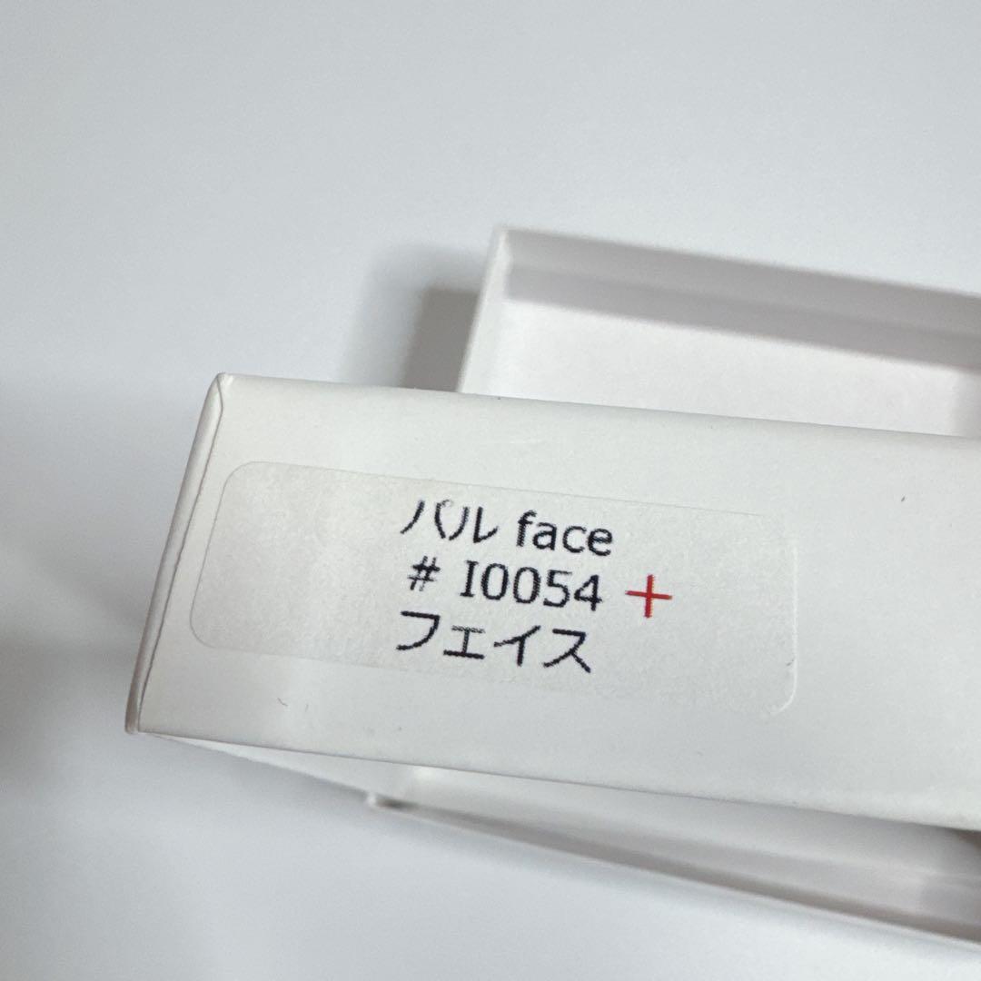 【極美品】IANNE イアンヌ　パル　face ファスナー　折り財布