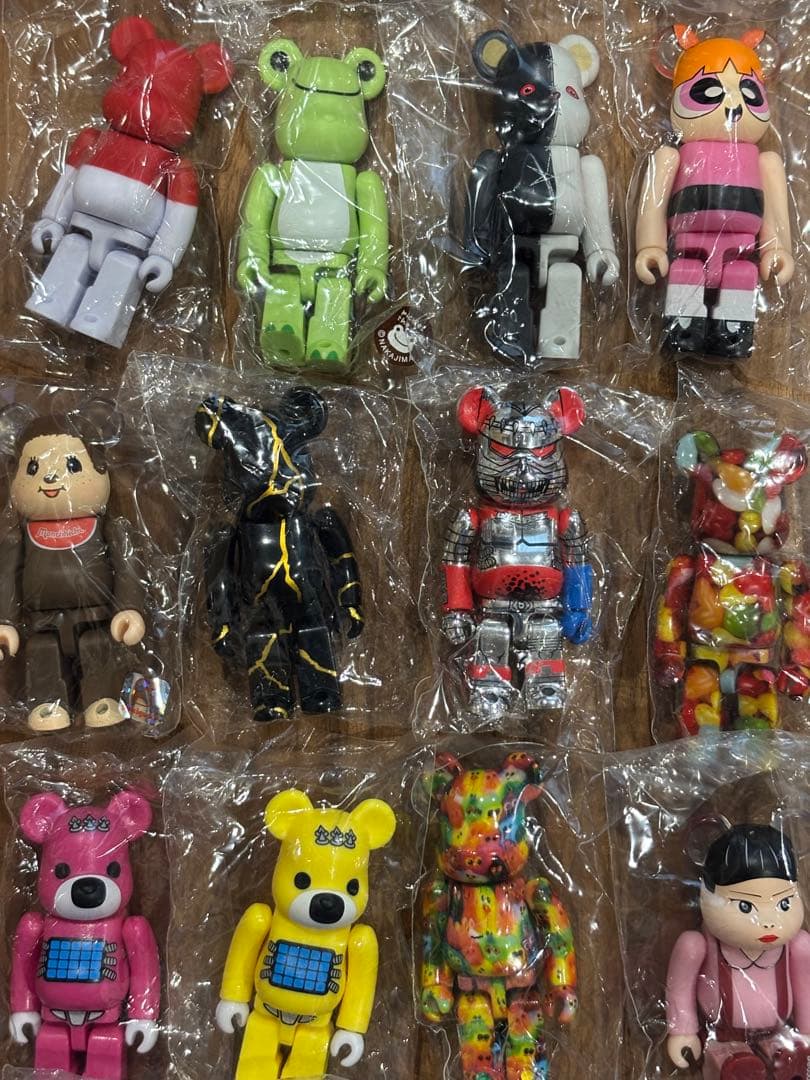 ベアブリック　まとめ売 B 本体未開封品 16体