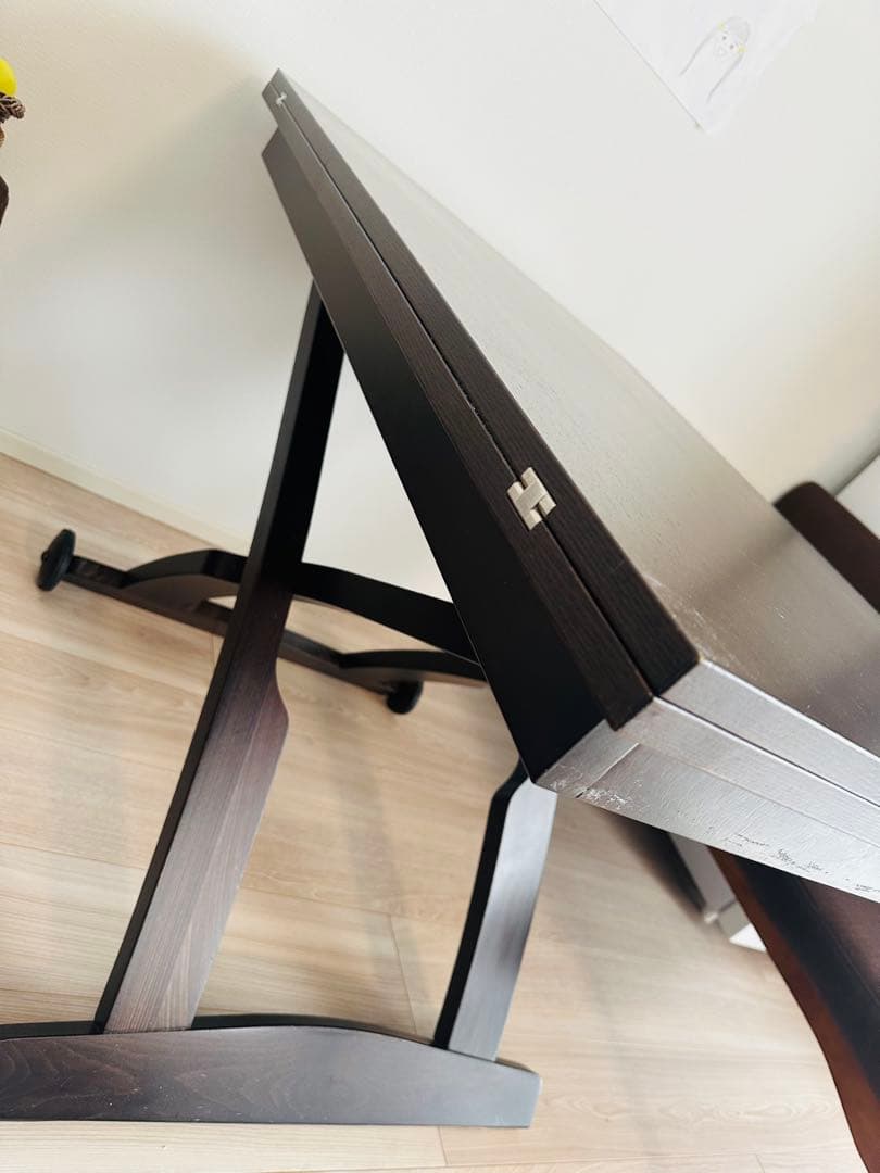 カリガリス　マスコッティ　テーブル　伸長・昇降式