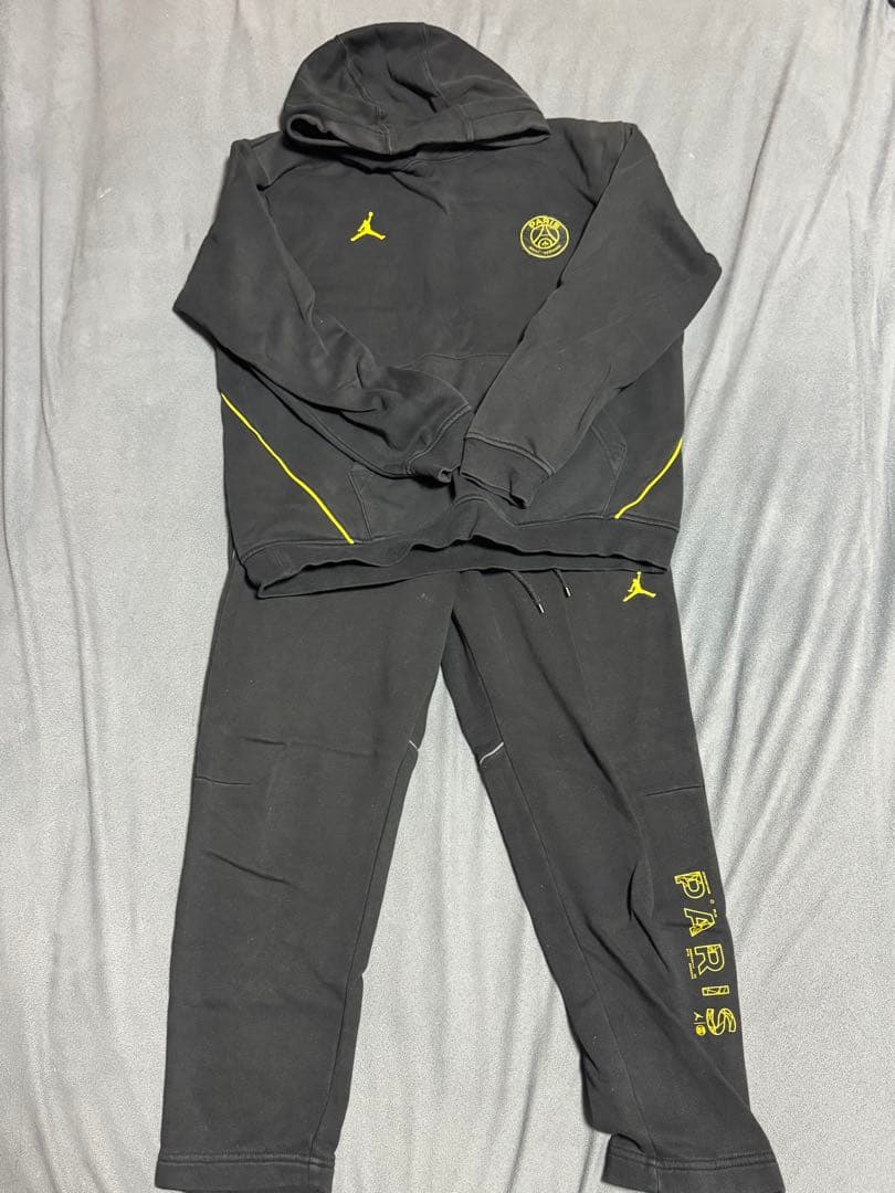 希少 ナイキ ジョーダンパリサンジェルマン スウェットパーカー 上下セットアップ