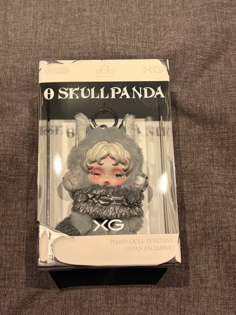 ポップマート　SKULLPANDA スカルパンダ　XGぬいぐるみペンダント