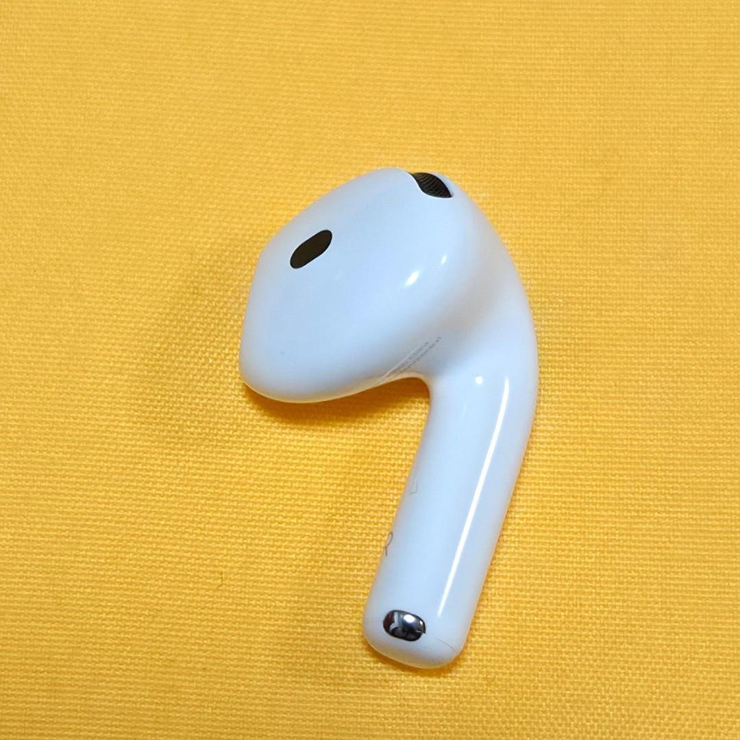 美品！AirPods4 第四世代 右耳 ノイズキャンセリング A3055 ANC