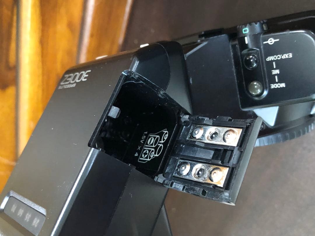 再値下げします。Canon EOS 630 フィルムカメラ　レンズ付属品有り。