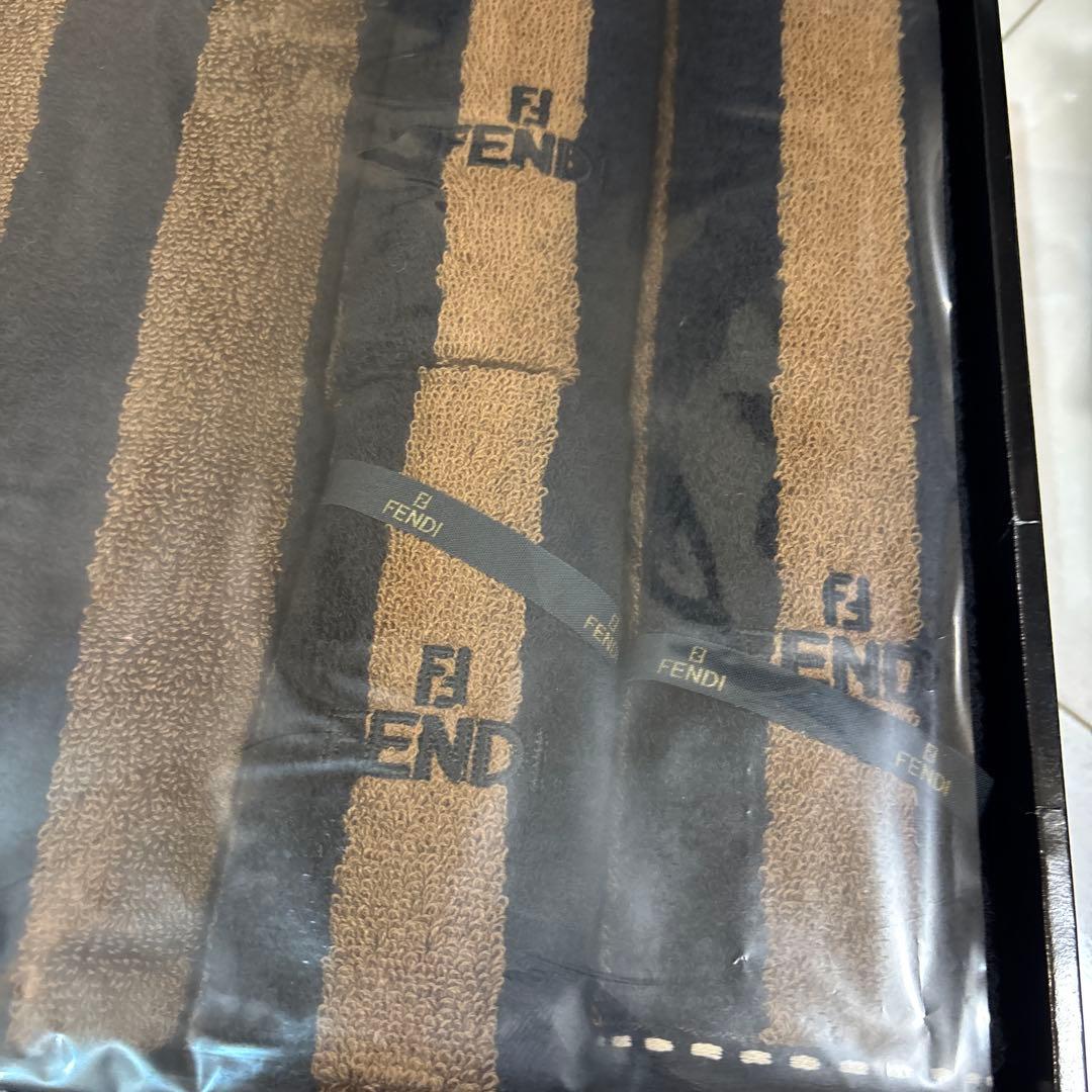 フェンディ　FENDI タオル　バスタオル　フェイスタオル　ハンドタオル