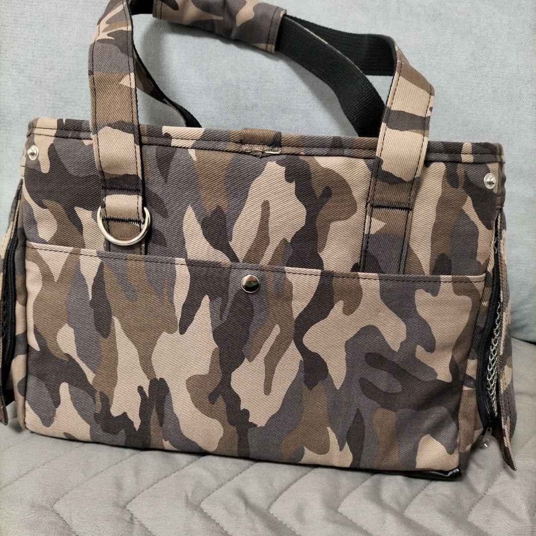 【未使用】Toto&Pal 迷彩柄キャリーバッグ　小型犬用