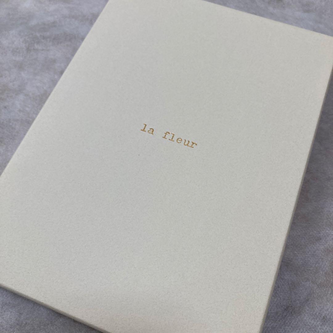 la fleur ミナペルホネン カメリア ブローチ