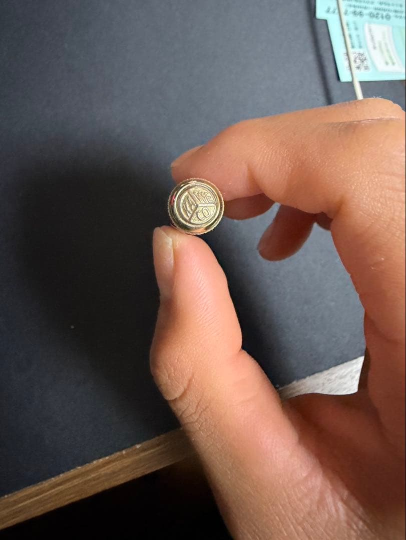 カビェコスペシャルレッド、箱あり