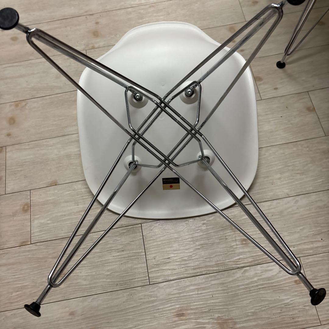 イームズ シェルサイドチェア ハーマンミラー