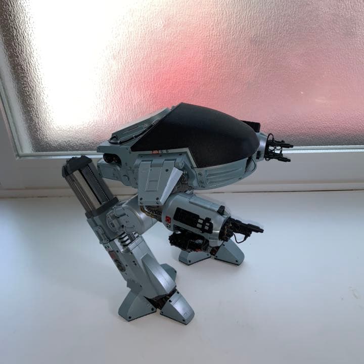 neca ed-209 with sound トーキング