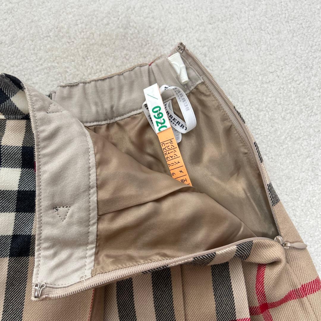 クリーニング済み美品バーバリー ノバチェック巻きスカート風プリーツスカート150