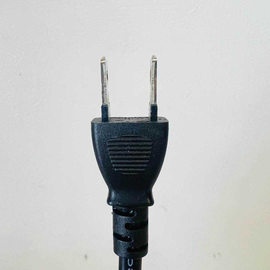 富士通 ノートパソコン FUJITSU LIFEBOOK FMVM35D2W