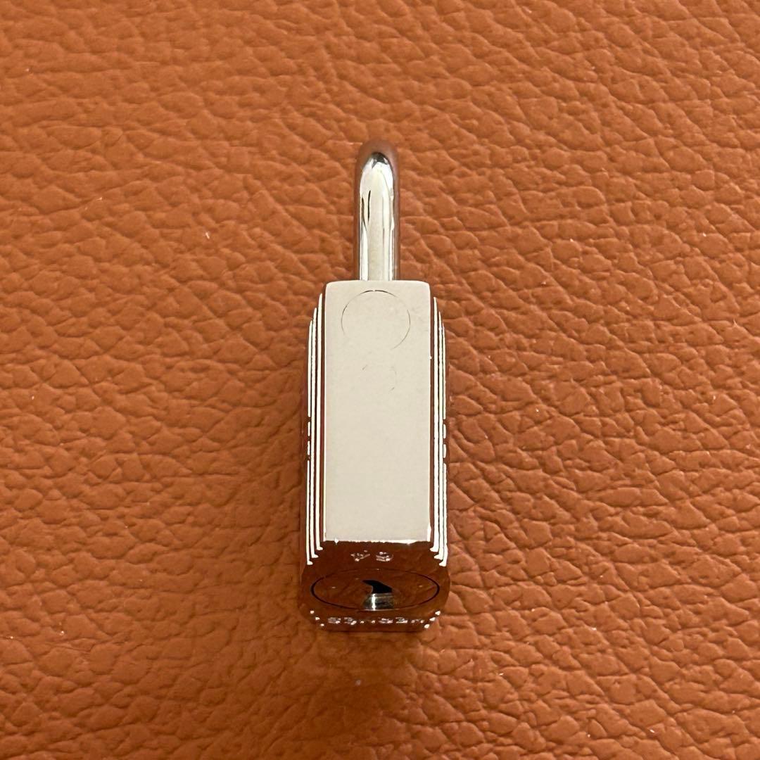 正規品　HERMES エルメス　カデナ　キー　鍵　パドロック