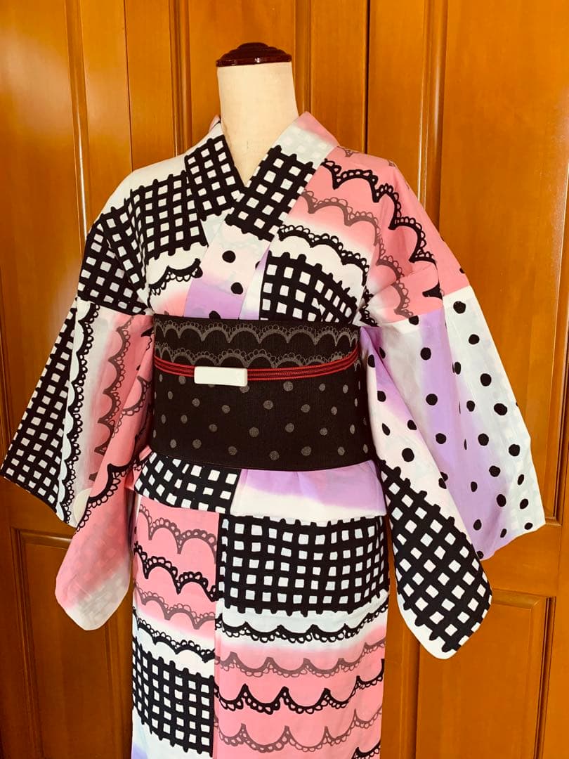 ツモリチサト　レースとチェック柄の浴衣とリバーシブル半幅帯　帯飾り紐もオマケ