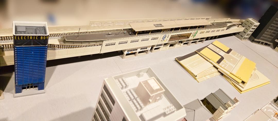 Nゲージ KATO 2m30cmジオラマベース 都市型レイアウト