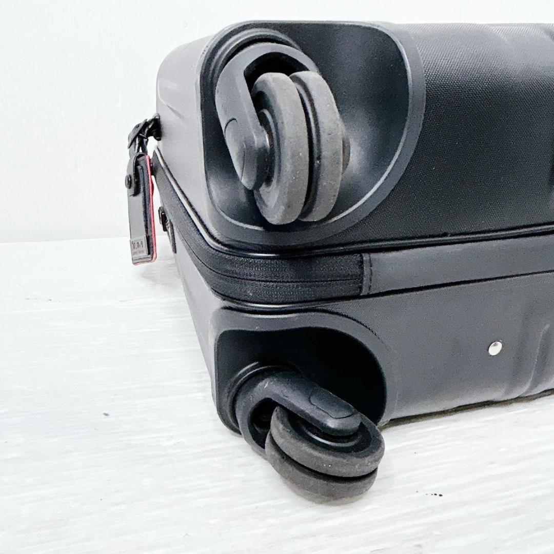 TUMI トゥミ V3 228004D 4輪 キャリーケーストランクスーツケース