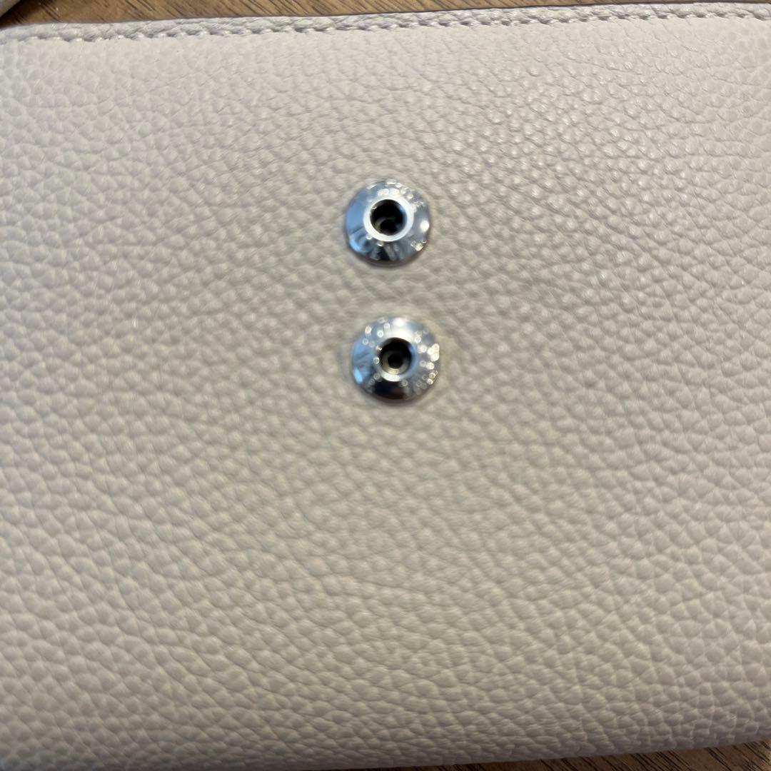 ロエベ　コンパクト ジップウォレット　ソフトグレインカーフ