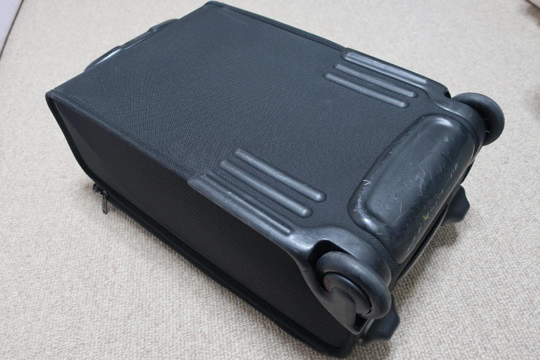 トゥミ・キャリーバッグ － TUMI 22012