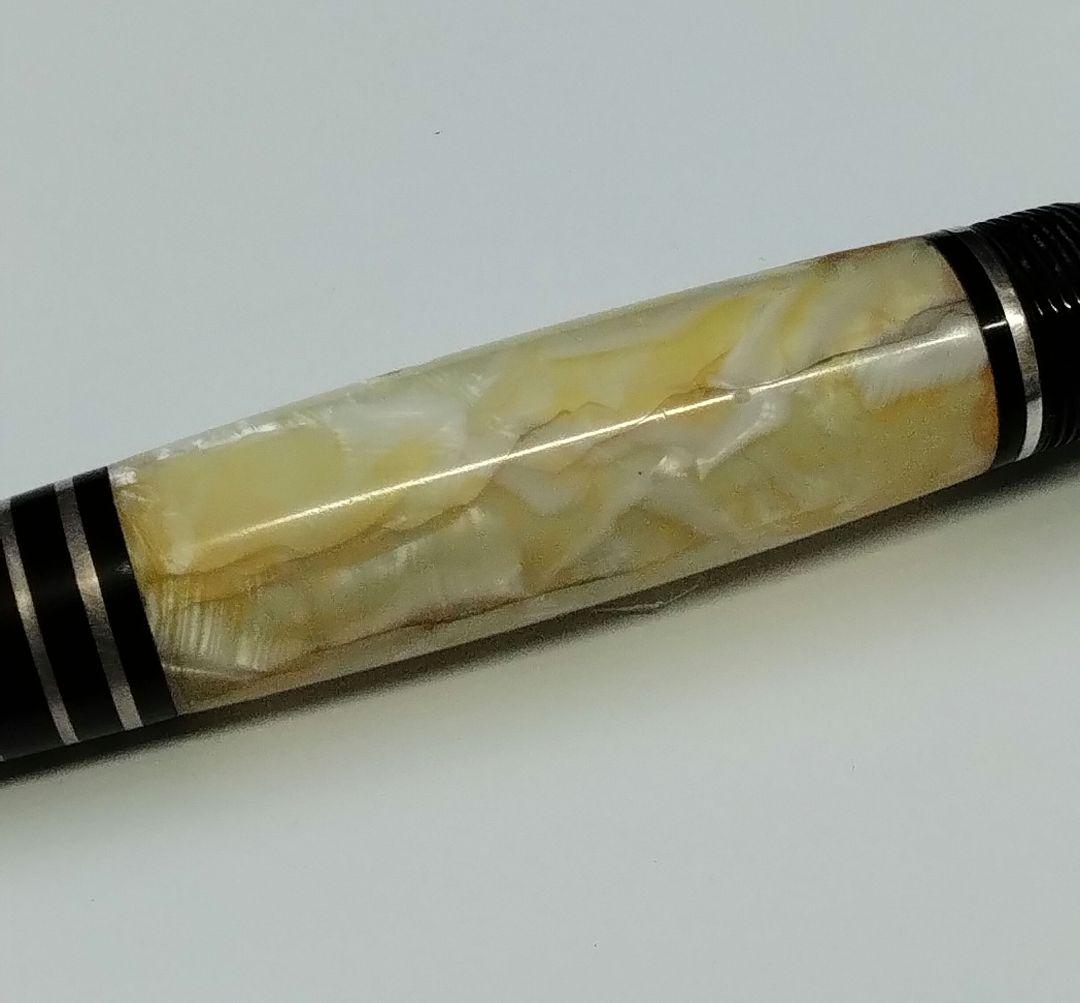 訳あり　モンブラン　万年筆　ペン先750 18k キャップ無し