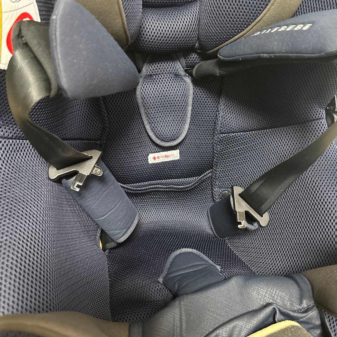【美品 数回使用】エールベベ クルット5i グランス ISOFIX 新生児