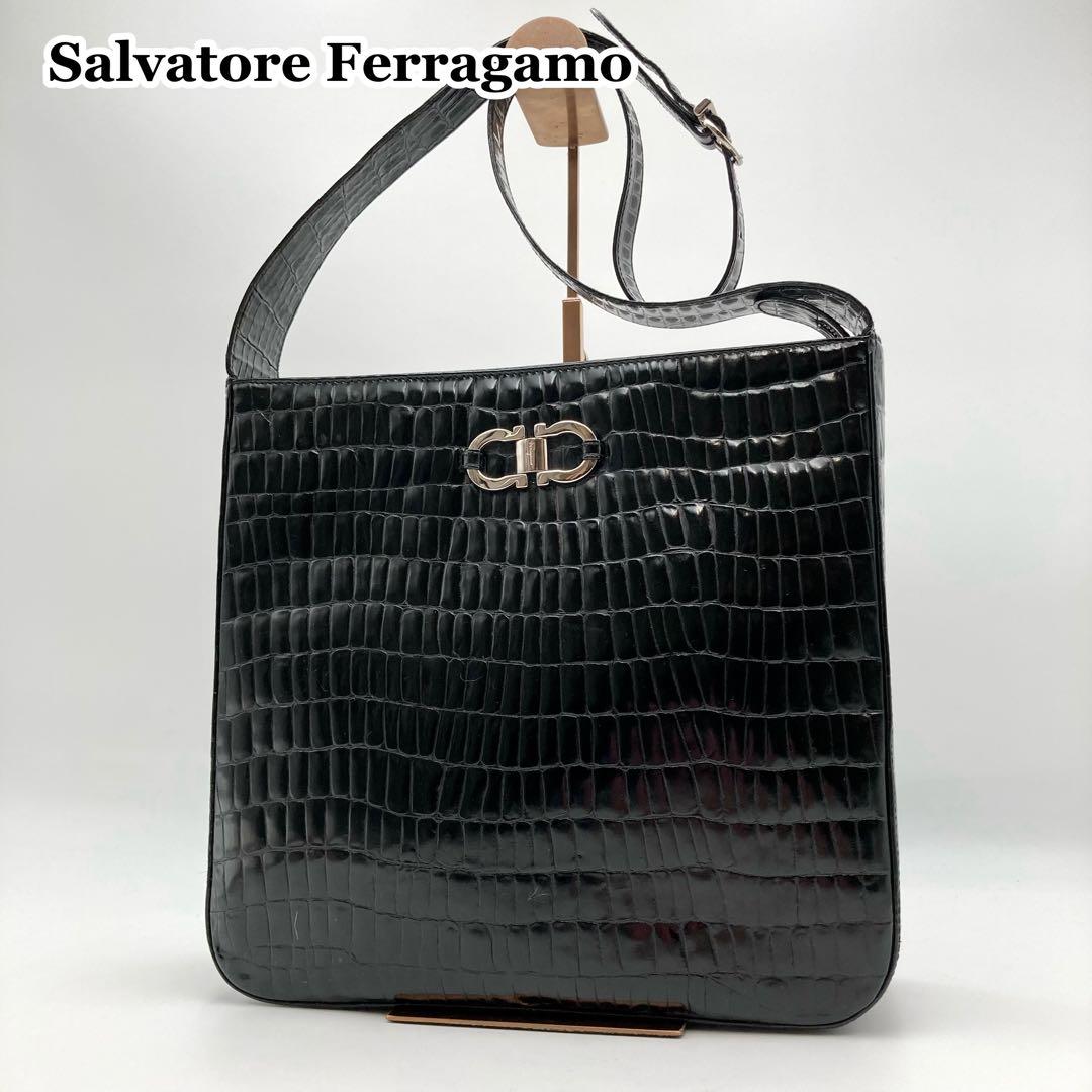 BM✨ サルヴァトーレフェラガモ ガンチーニ ショルダーバッグ 黒 クロコ