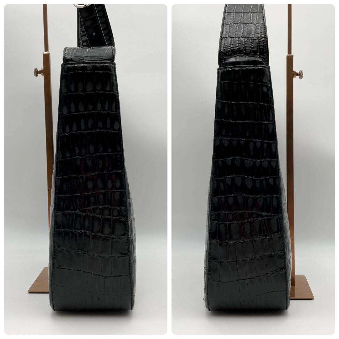 BM✨ サルヴァトーレフェラガモ ガンチーニ ショルダーバッグ 黒 クロコ