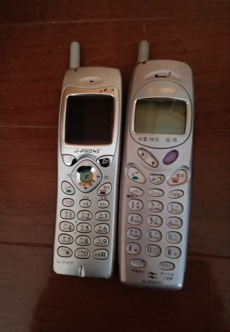 ガラケー　10台まとめ売り