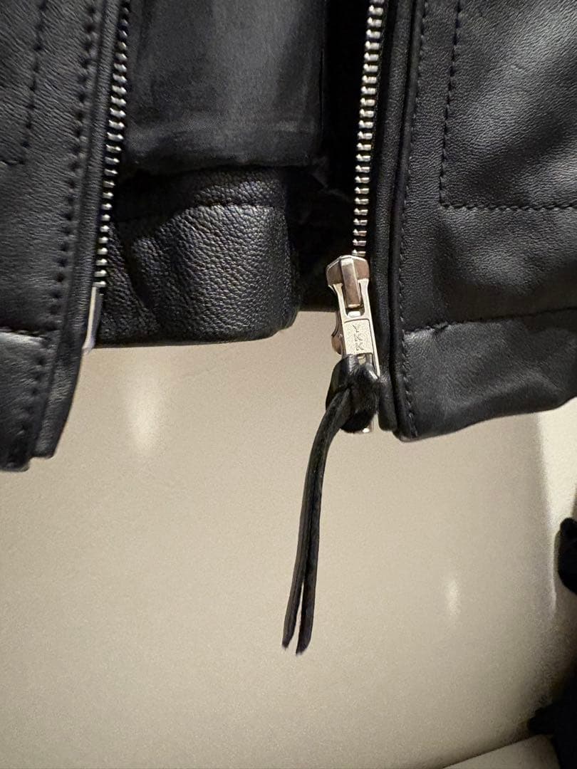 BEAUTY & YOUTH ブラックシングルライダースジャケット