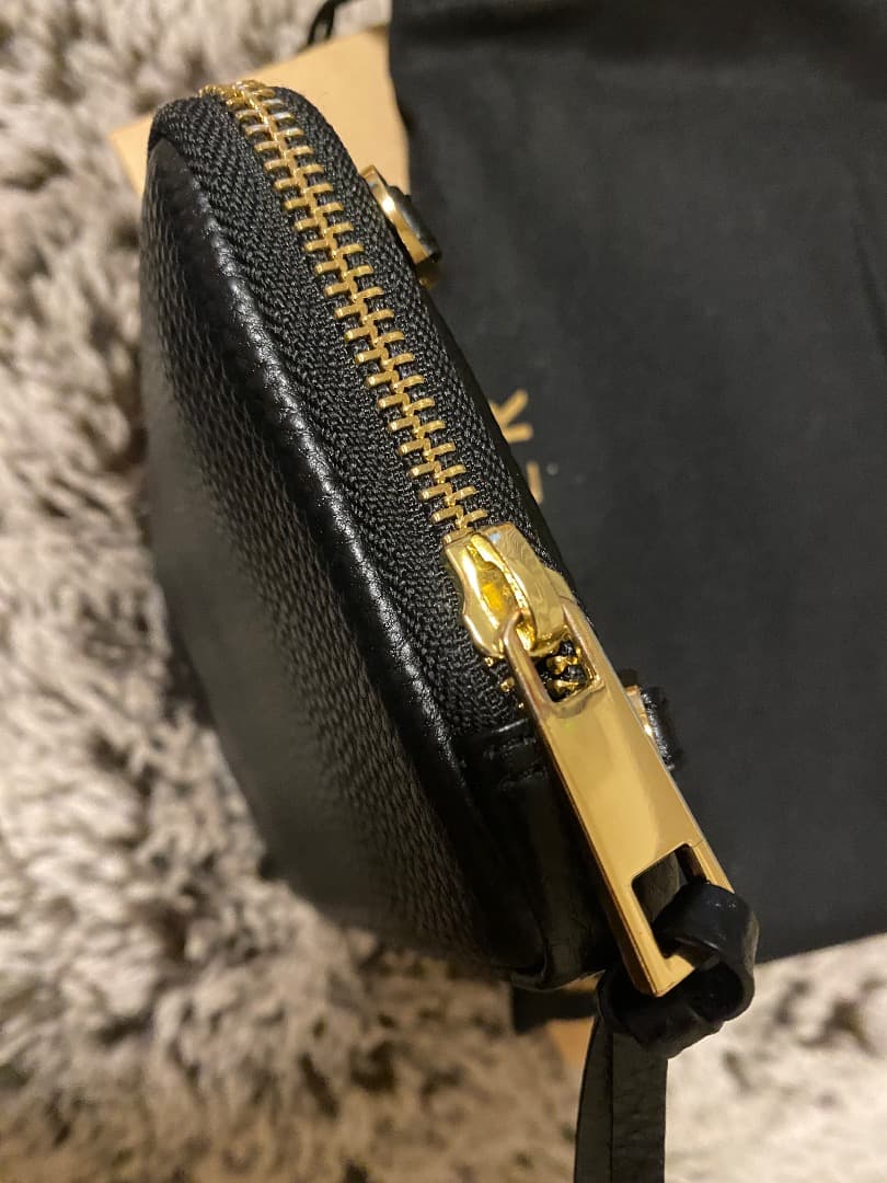 【未使用品】バンドリヤー エキスパンデッド ポーチ ブラック ゴールド