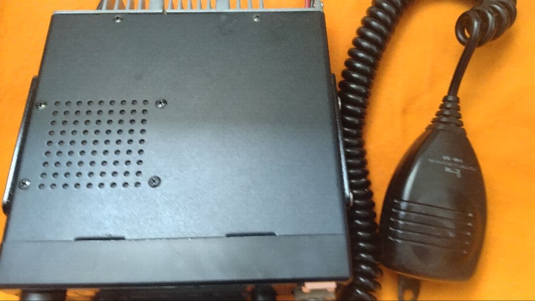 ICOMディユアルバンド144/430M IC-2330動作OK