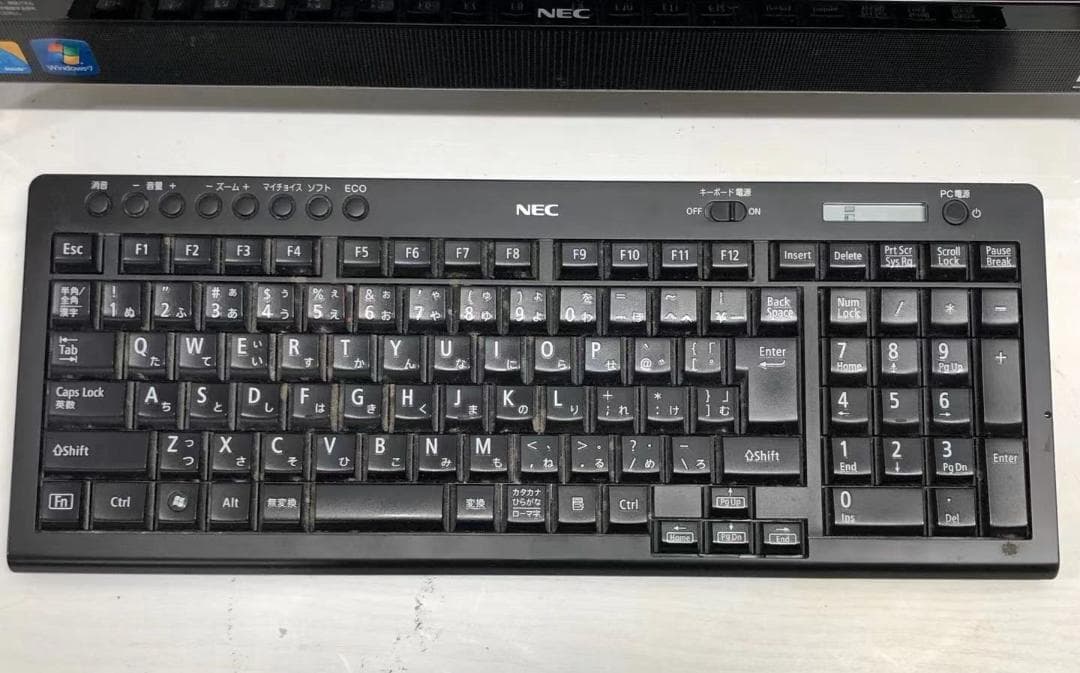 NEC VALUESTAR PC-VN790BSデスクトップTV一体型パソコン