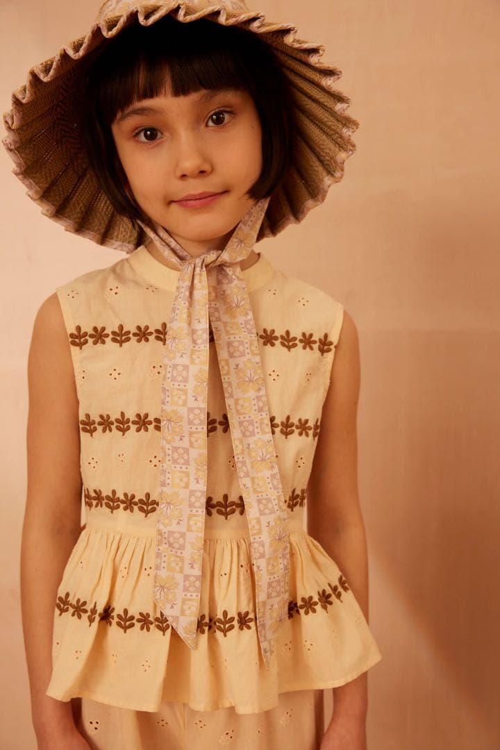 apolina ローナマーレイ　Mサイズ