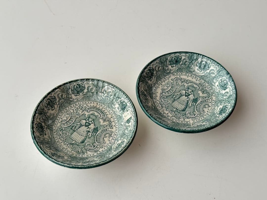 イギリス DAWSON デルフト焼 アンティーク 陶器 装飾皿 2枚セット