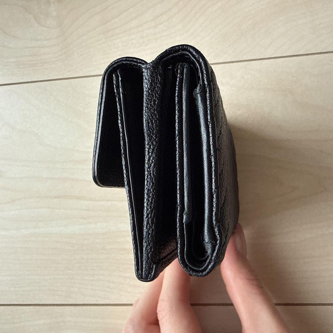 シャネル ボーイシャネル 三つ折り財布(キャビアスキン/ゴールド金具)