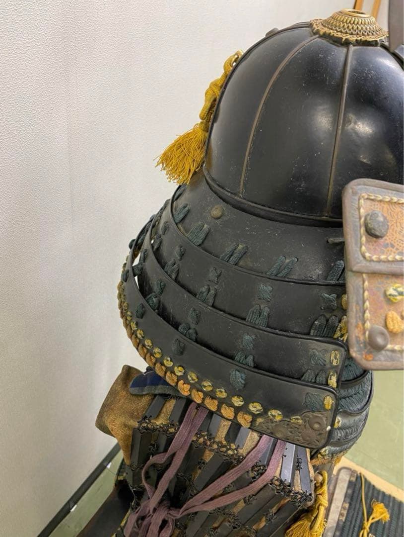 浅葱糸威二枚胴具足　等身大