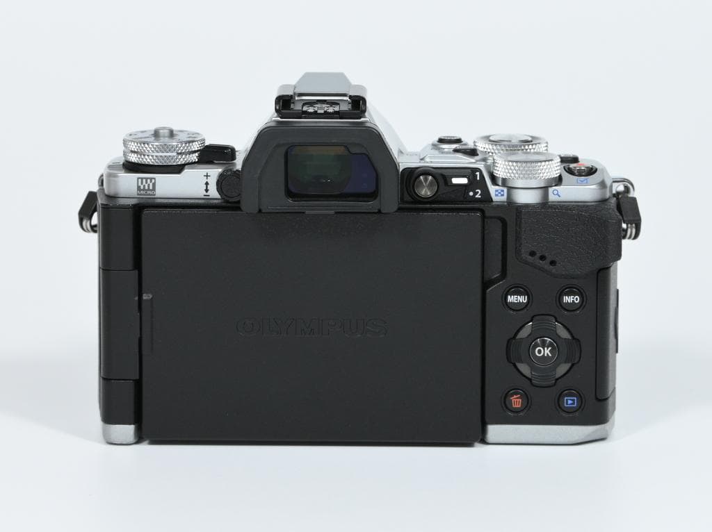 オリンパス E-M5 Mark II 14-150レンズキット SC数5180