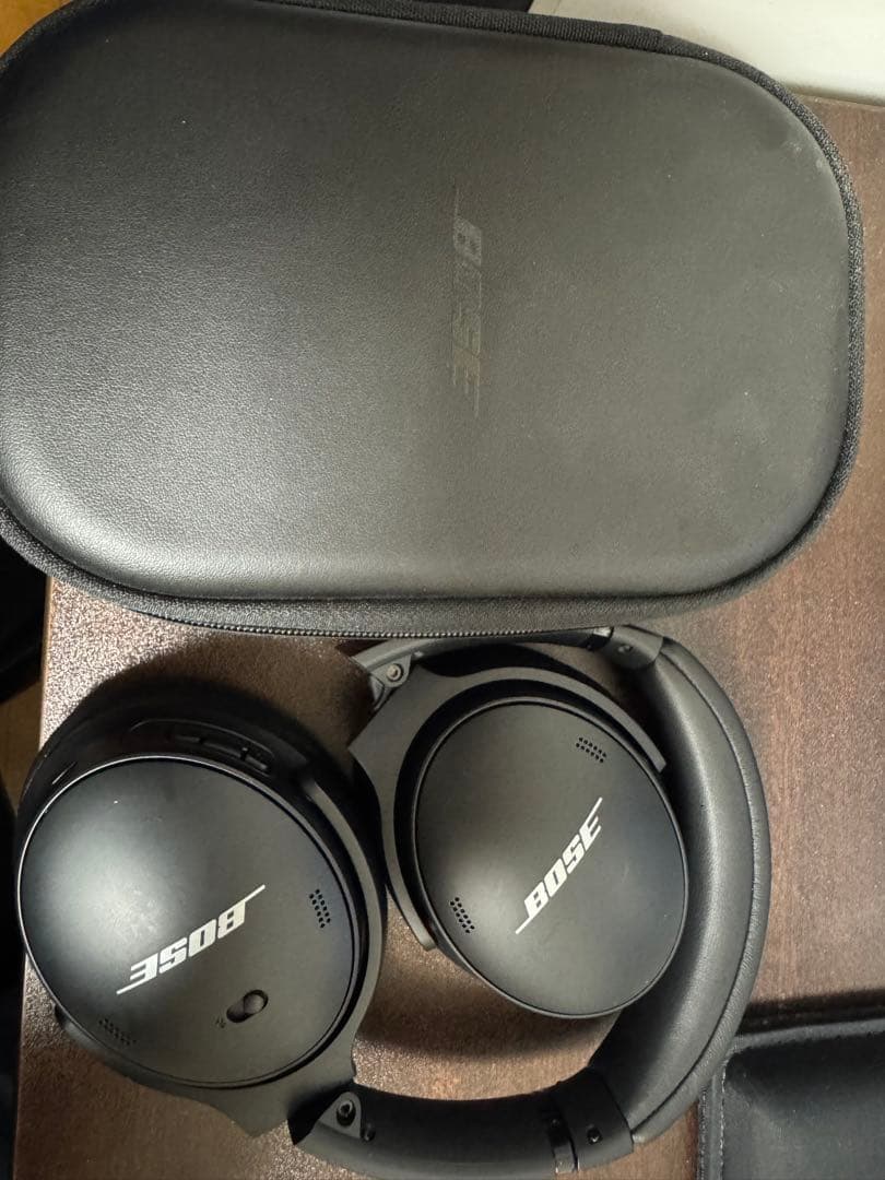 BOSE ワイヤレスヘッドホン qc45