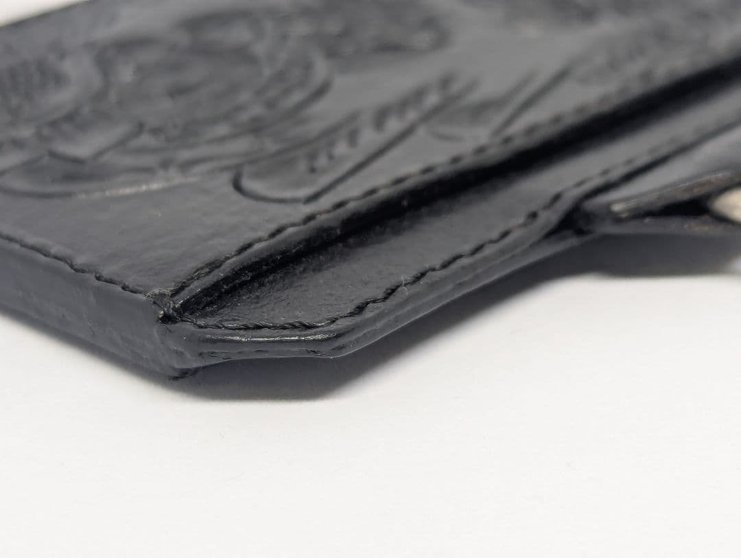 カービングトライブス　カードホルダー　ネックレス　ブラック