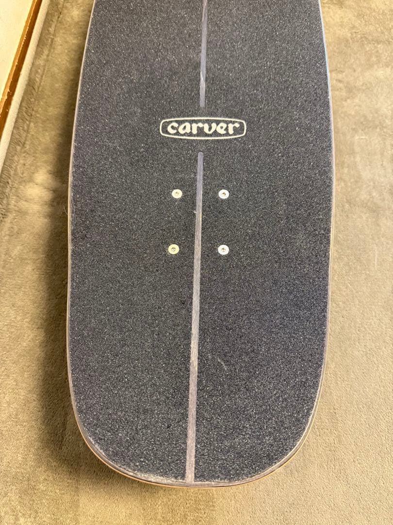 Carver Skateboards （カーバースケートボード）