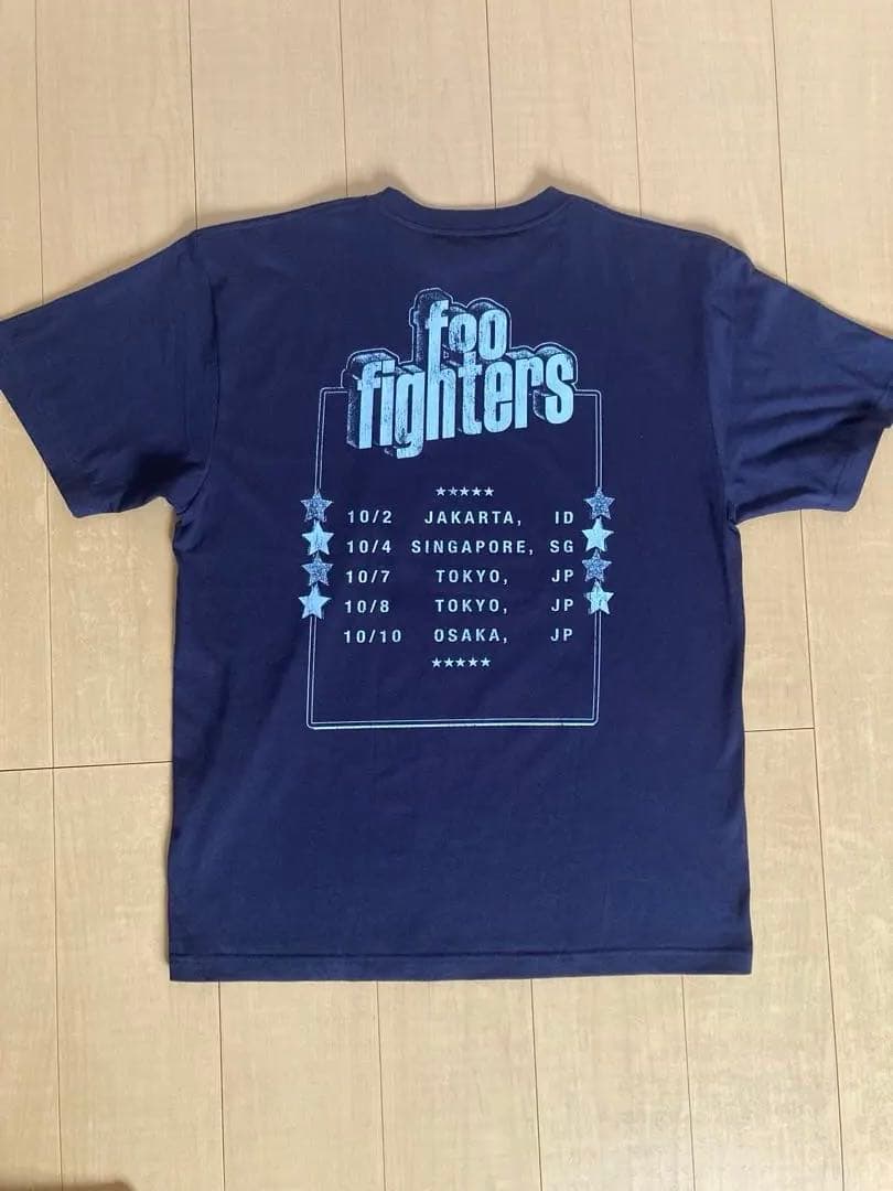 【新品未使用】XL Foo Fighters 2025年ツアー Tシャツ