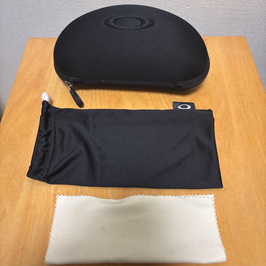 最終値下げ　Oakley スポーツサングラス ネイビー