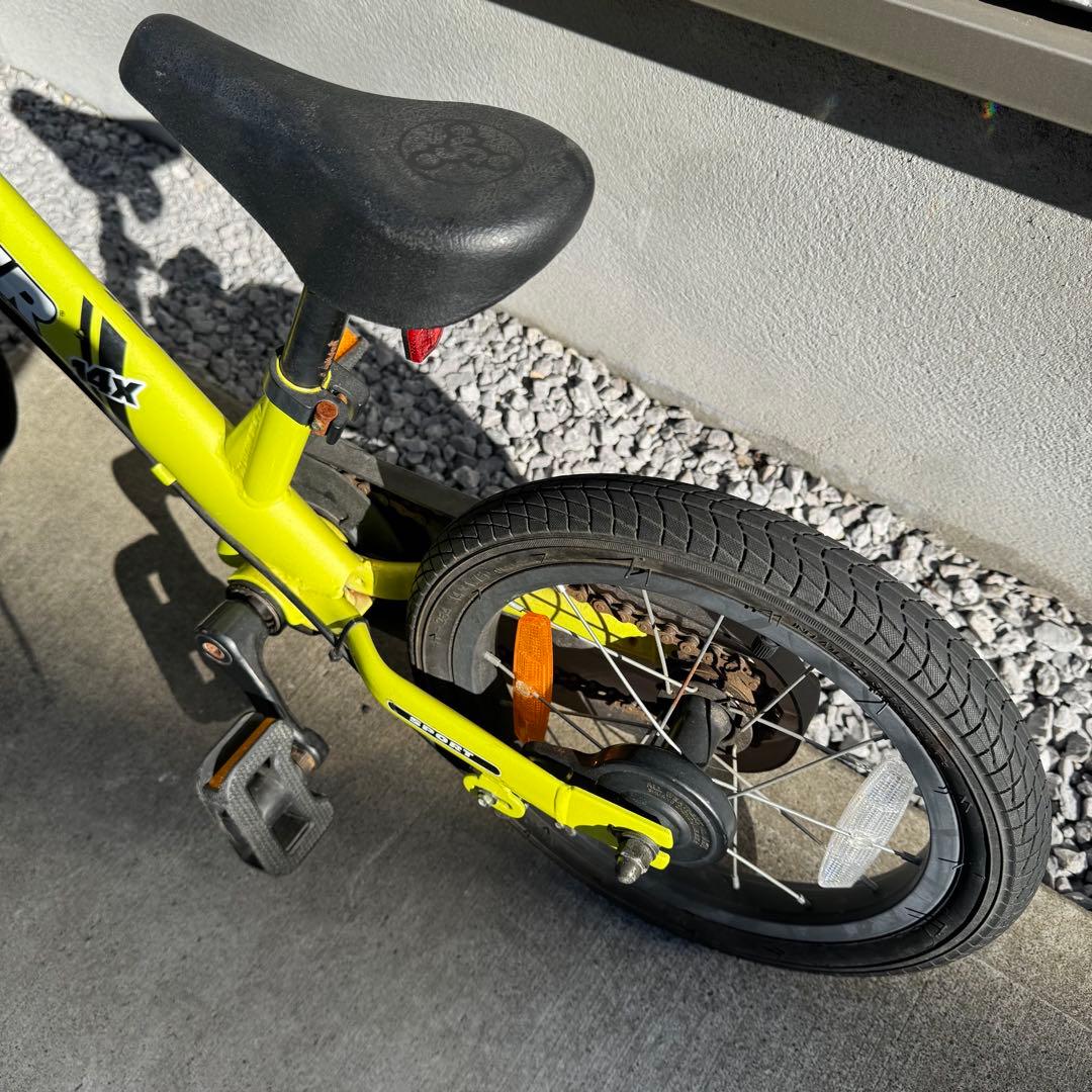 大人気廃盤カラー　ストライダー　14X